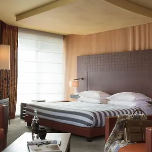 ***** Hotel Square Francja